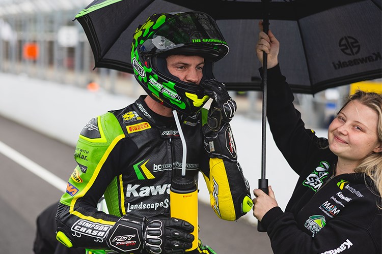 Olly Simpson (Ninja ZX-6R) Kawasaki BCperformance Racing Team (Photo Credit: Foremost Media)